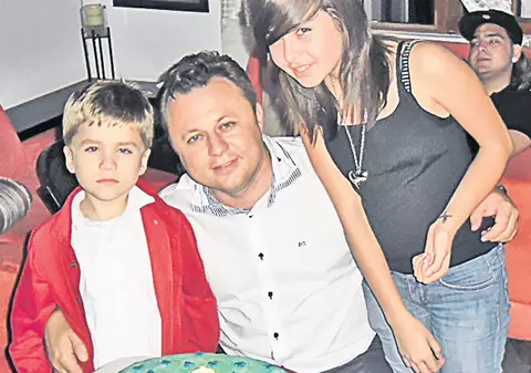 Dragoş Dolănescu îşi serbează azi băieţelul de 1 an