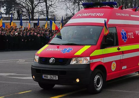 Doi elevi au ajuns  în comă alcoolică la spital. Medicii nu cunosc identitatea lor!