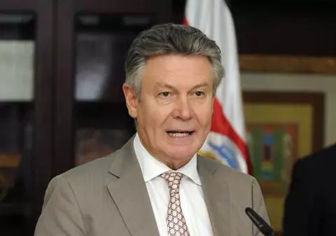 Află care este următoarea ţară care va cădea victimă zonei euro!