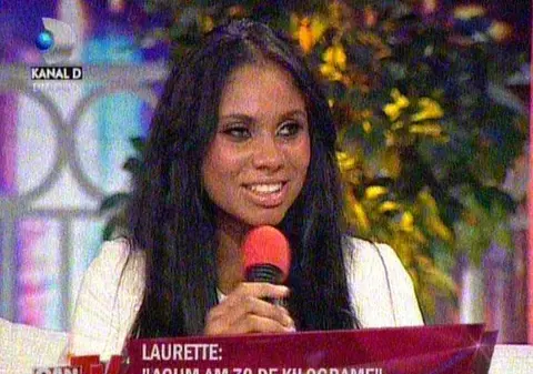 Foto | Ce burtică simpatică are Laurette!