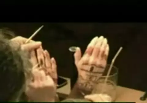 Mâinile unei britanice valorează 5 milioane de lire sterline