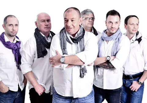 Proconsul lansează un ”Best Of”, de ziua naţională