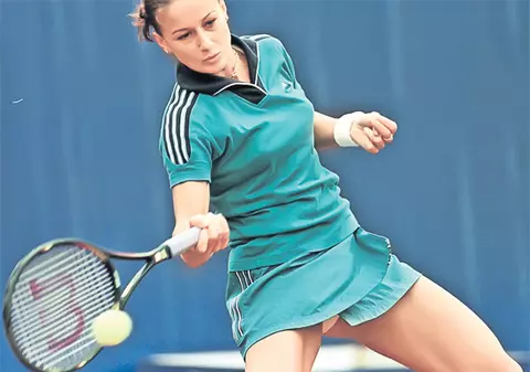 «Naşule», de-asta l-ai ajutat cu bani pe «Tata Jean»?