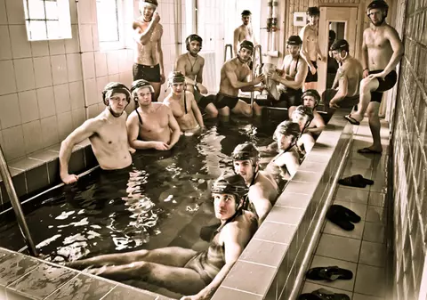 Jucătorii de hochei pe gheață de la Steaua au sărbătorit câştigarea Cupei României într-un mod special | FOTO & VIDEO