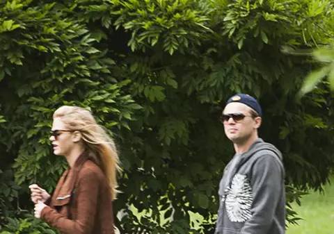 Leonardo DiCaprio a uitat-o pe Mădălina Ghenea! Acum umblă cu o blondă