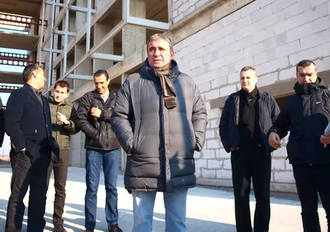 Academia de fotbal a lui Gheorghe Hagi, afectată de criză | FOTO