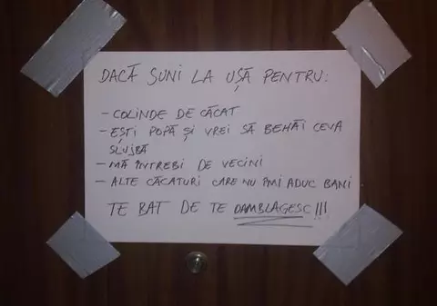 Află ce păţeşti dacă mergi cu colindul