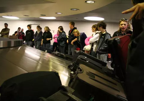 Iată cum "călătoreşte" bagajul tău după ce faci check-in-ul la aeroport 