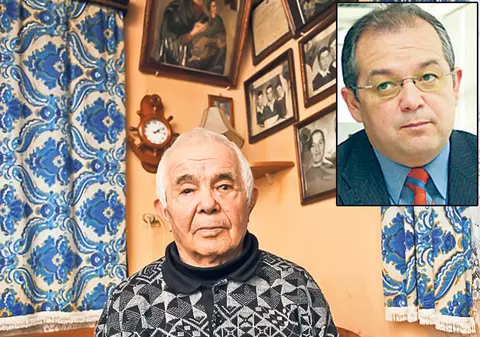 Emil Boc, la spital, lângă tatăl său