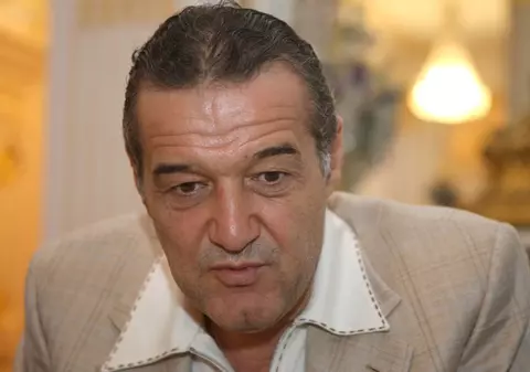 Gigi Becali: ”George Copos vinde Rapidul pentru că e strâmtorat”