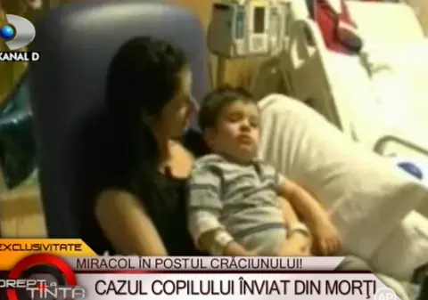 Mama copilului întors din morţi: "M-am rugat: Doamne, dă-mi copilul înapoi"