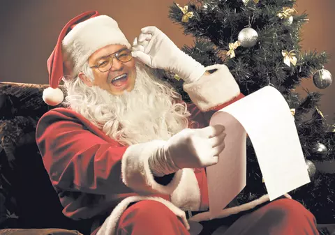 Boc, vrei să fii Moş Crăciun al nostru?