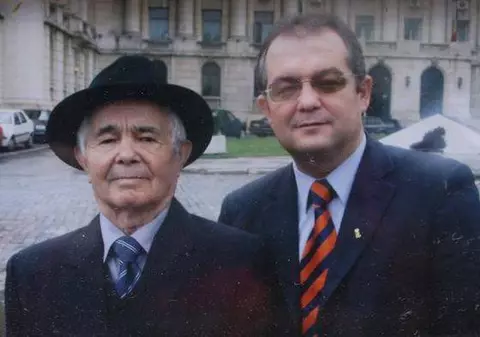 Ce spunea Ioan Boc despre premier: ”Învăța puțin, dar avea note bune”