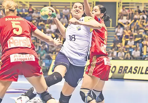 Nicolae Nedef, triplul campion mondial cu echipa naţională feminină de handbal: "N-avem şanse"