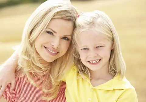 Mamele care lucrează cu jumătate de normă, mai fericite decât celelalte