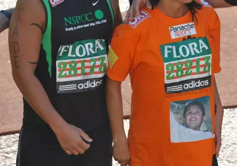 Katie Price s-a împăcat cu Peter Andre? S-au întâlnit înainte de Sărbători