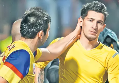 «Pufulete» alb-roşu