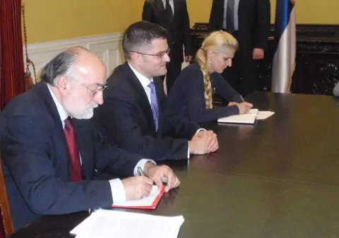 Vuk Jeremik, ministrul de externe al Serbiei: "Dacă Băsescu ar candida şi la noi, l-am alege preşedinte"