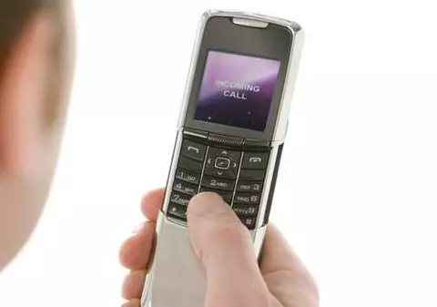 Vom vorbi mai ieftin la telefonul mobil!