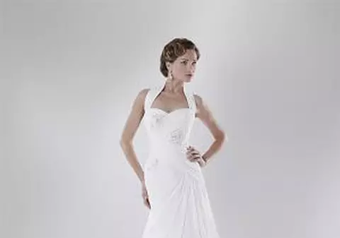 Câştigă o rochie de mireasă de 2000 de euro la tombola de la Romexpo