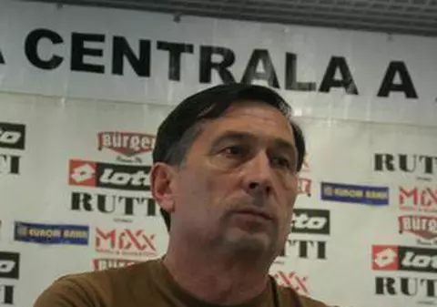 Becali îl atacă pe Crăciunescu: ”Nu îl mai duce mintea”