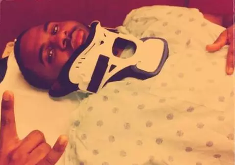 Jason Derulo și-a fracturat gâtul