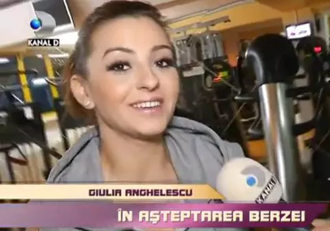 Giulia Anghelescu: "Nu e adevărat că Șerban Huidu nu mă place! În familia Huidu nu există comploturi" | VIDEO