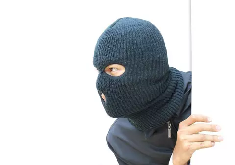 18 români suspectați de implicare în uciderea unui pastor, arestați în Spania