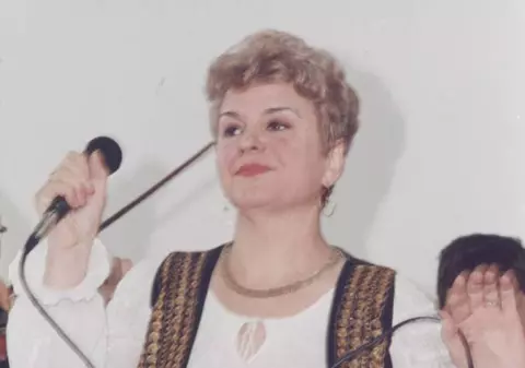 Ionela Prodan: ”Iisus Hristos m-a salvat pentru copil”