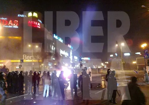 Jandarm rănit la protest: ”Atmosfera era exact ca pe stadion!”