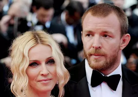 Madonna: "Am nevoie permanentă de un partener"