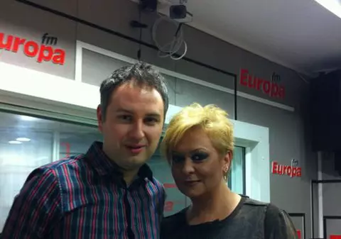 Monica Anghel are un nou look | FOTO