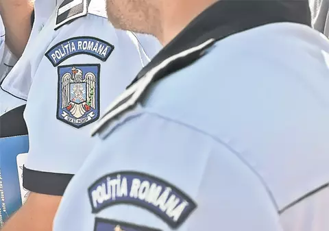 Poliţiştii infractori de la Secţia 3 vor fi înlocuiţi cu absolvenţi de la scoala din Câmpina