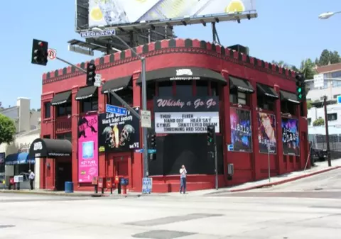 ”Whisky a-go-go”, prima discotecă deschisă în lume, împlineşte 49 de ani