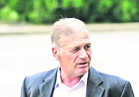 Profund dezamăgit de înfrângerea cu Twente, Liţă Dumitru, fosta glorie a roș-albaştrilor: «Nu erau buni să ne facă nici ghetele!»