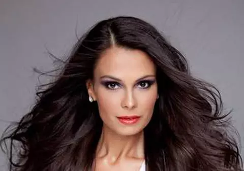 Anca Serea, o femeie fericită: ”M-am îngrășat doar 4 kg în șase luni de sarcină”