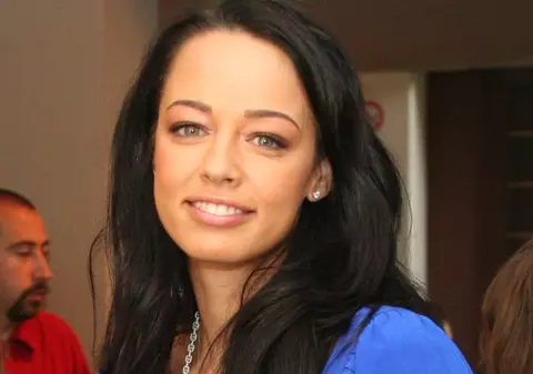 Andreea Raicu: "Emoticoanele deformează conversațiile și relațiile dintre oameni" 