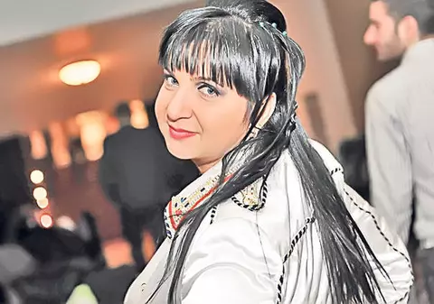 Tânăra care susţine că s-a iubit cu Carmen Şerban: "Îmi menţin punctul de vedere. Nu am minţit"