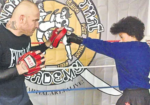 Cătălin Zmărăndescu ar putea să primească cetățenie britanică