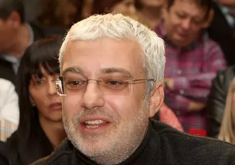 La mulţi ani, Cătălin Crişan!
