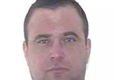 Iată cine mai e pe lista celor mai căutaţi fugari români! 