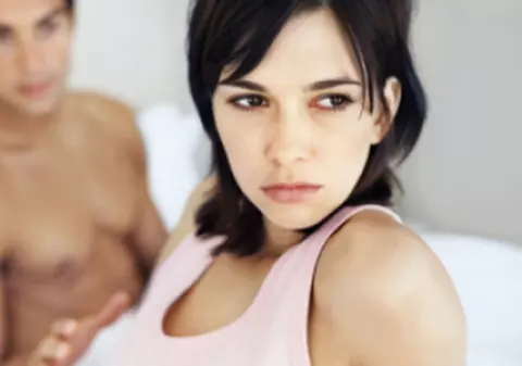 Adela vă sfătuiește în sex și iubire. ”L-am înșelat, dar el îmi spune că mă iubește și că nu vrea să renunțe la noi”
