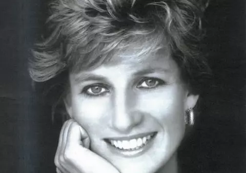 Viaţa prinţesei Diana spusă de fostul său bodyguard, într-un film de cinema