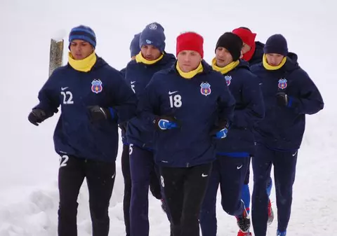 Fotbaliştii de la Steaua intră în «balon»!