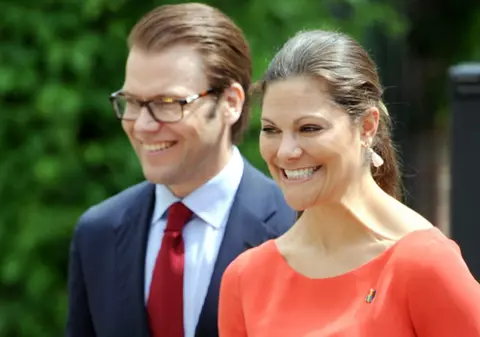 Suedia are o nouă prinţesă! Moştenitoarea tronului a născut o fetiţă!