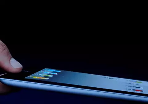 Apple lansează în martie noua tabletă, iPad3