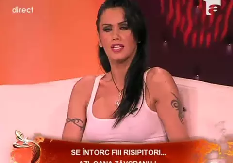 Oana Zăvoranu: "Sunt o femeie liberă şi ard intens! Ca o flacără"