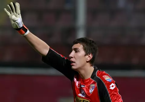 Costel Pantilimon: ”Îmi doresc titlul în Anglia şi Liga Europa!”