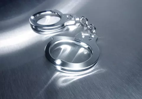 Poliţiştii-şpăgari au fost trimişi în judecată 