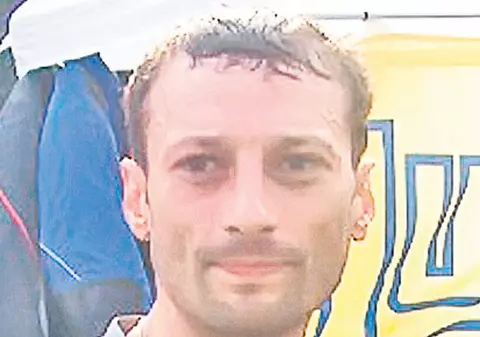 Procurorul şi vrăjitoarele, vecini în arest